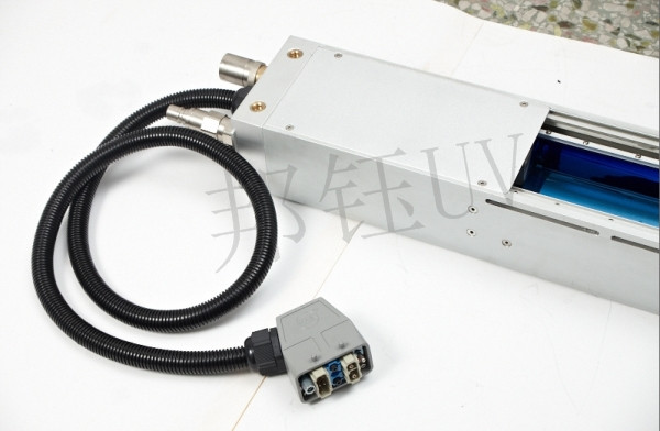 UV-B型水冷快門(mén)式UV燈罩