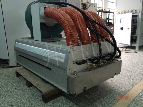 輪轉凹印機UV燈箱